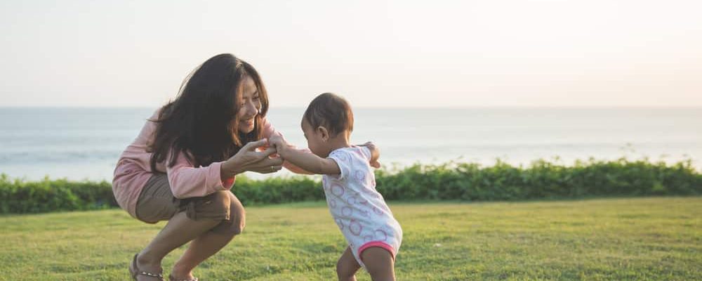 Il periodo di adattamento naturale del bambino e i problemi digestivi sono comuni