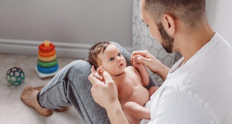 16 tips for first-time fathers