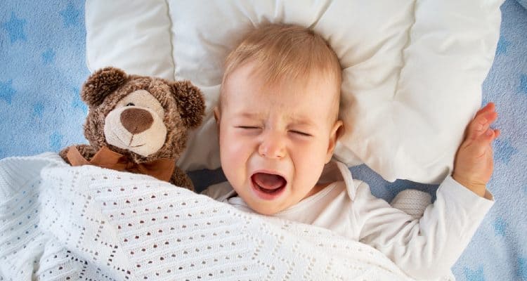 Trova la causa del tuo bambino che piange di notte