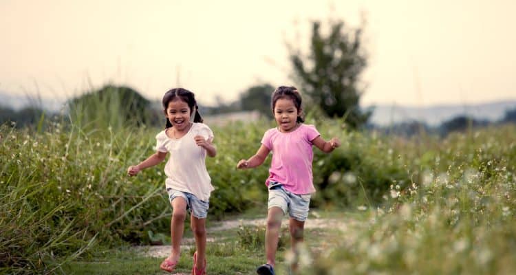 Unrelated thought, physical activity helps children increase skin resistance strongly