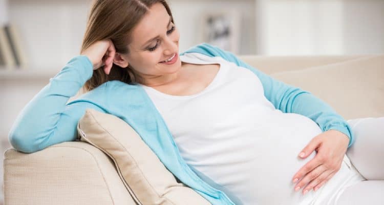 Efectos secundarios de la anestesia epidural en la madre y el bebé embarazadas
