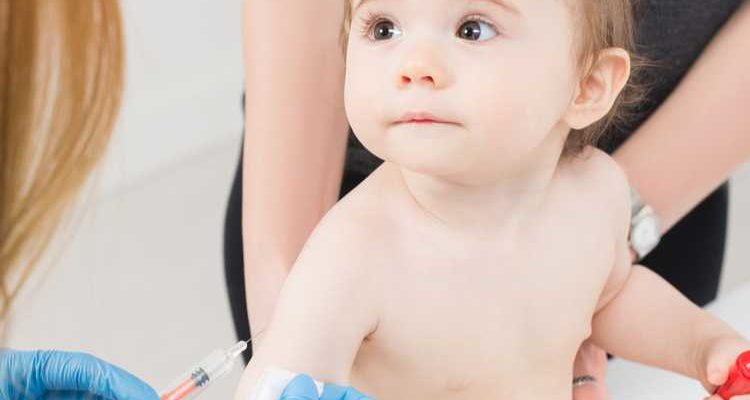 Les enfants dans quel état ne devraient pas se faire vacciner?