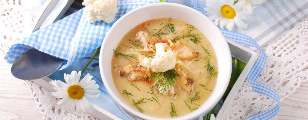 Zeigen Sie Ihre Fähigkeiten, um nahrhaften Brei für Ihr Baby sehr lecker zu kochen