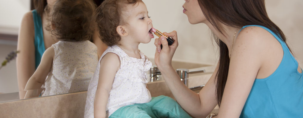 Sind Lippenbalsam für Kinder wirklich sicher?