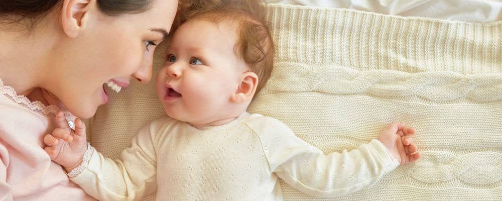 Instructions on how to release the tongue for babies and young children