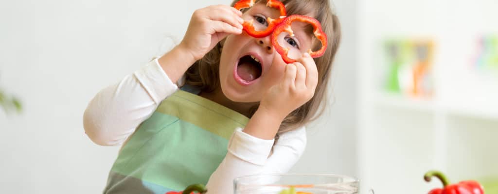 Ernährungspyramide für Kinder von 3 bis 11 Jahren