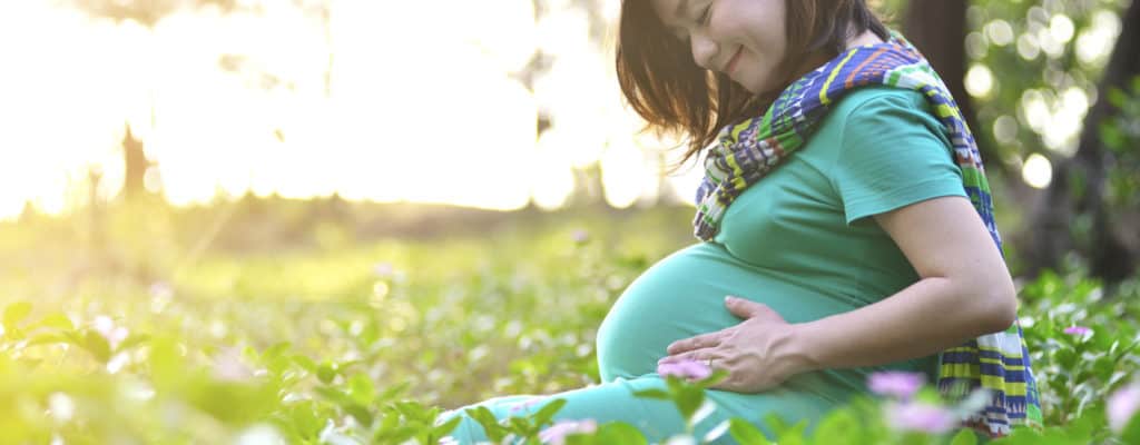 ก้มลงอย่างระมัดระวังในระหว่างตั้งครรภ์: เกรงว่าแม่และลูกจะเป็นอันตราย