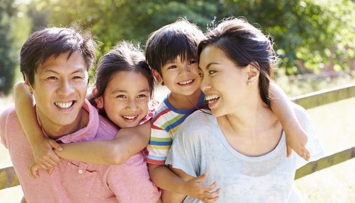 Revelando 5 consejos para ayudar a los padres a enseñar a los niños buenos