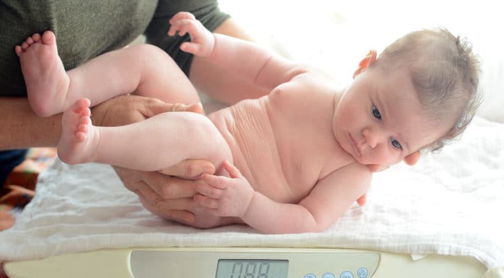 How can babies gain weight healthy?