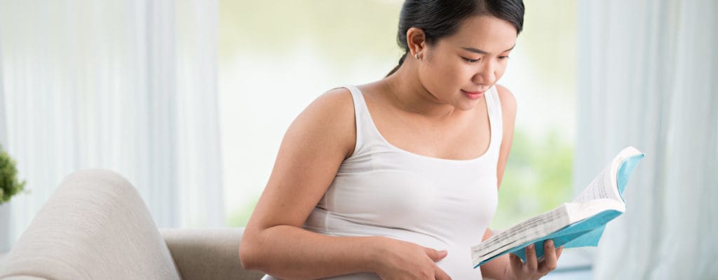 임산부는 산모와 태아 모두에게 유익을주기 위해 무엇을 먹어야합니까?