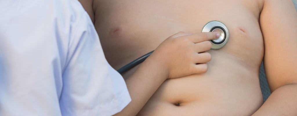 BMI 검사는 과체중 및 비만 아동을 감지하는 데 도움이됩니다.