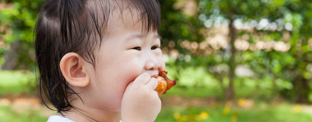 Discover a childs sense of smell after 6 months of age