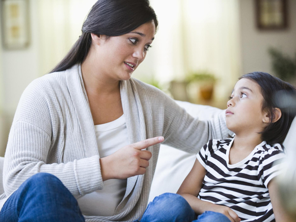 お母さん、子供を育てるのはどんな間違いですか？