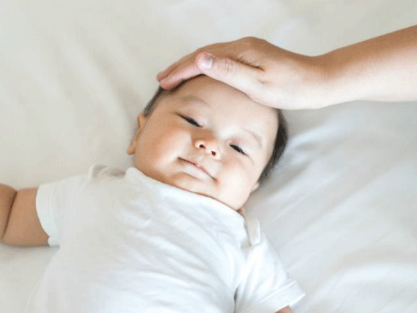 Great way to relieve pain for babies after vaccination effectively