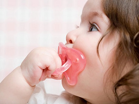 Pacifiers: Cautions for use (Part 2)