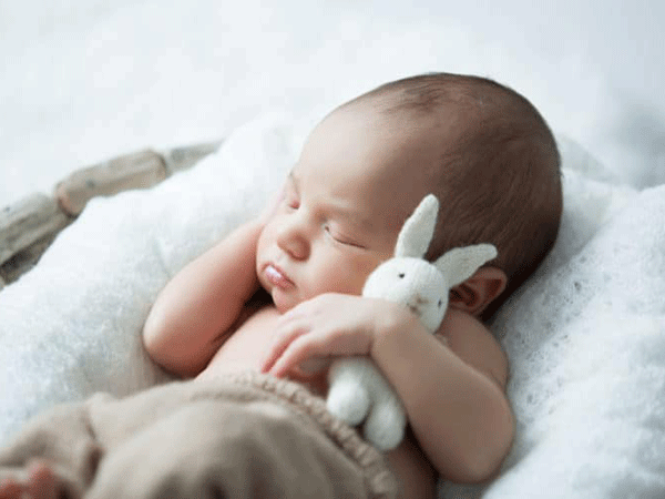 Learn 6 ways to help babies gain weight fast