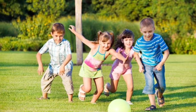 Spielen Sie Videospiele für Kinder: Eltern müssen die Vor- und Nachteile berücksichtigen!