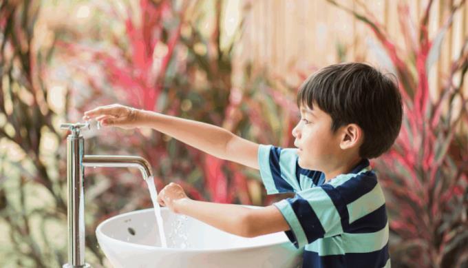 10 tips til at forbedre sundheden, så dit barn ikke bliver syg, når de går i skole