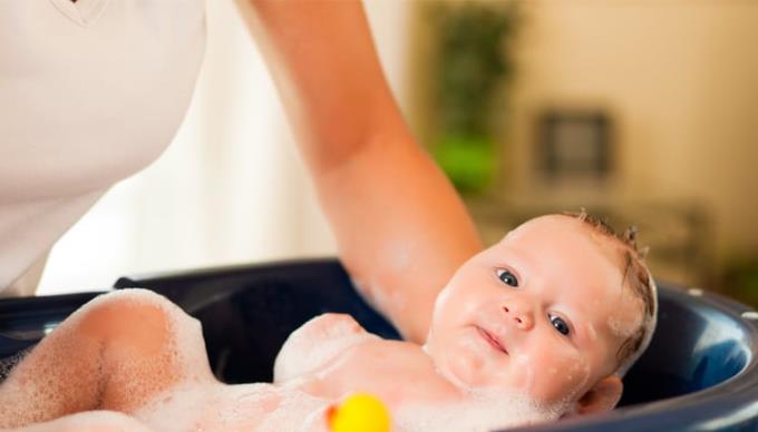 Do you know how to wash a baby's hair yet?