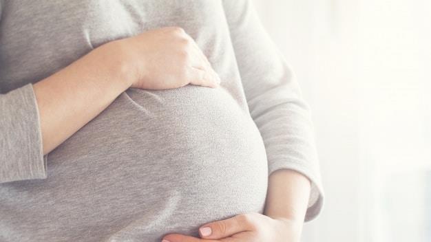 Sredstvo za čišćenje lica za trudnice: Lijepa majka, ali zdrava beba!