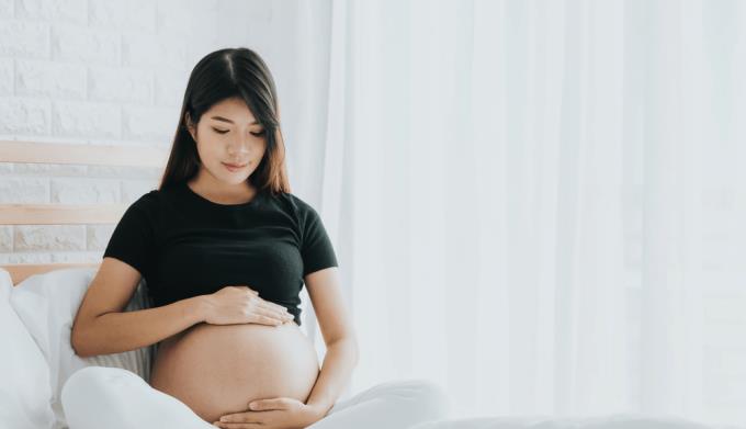 Scopri di più su un'ernia durante la gravidanza per mantenere in salute tua madre e tuo figlio