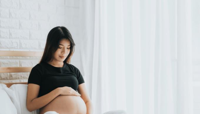 Na co by si těhotné ženy s horečkou dengue během těhotenství měly dát pozor?