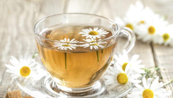 Zdravotní přínosy chryzantémového čaje