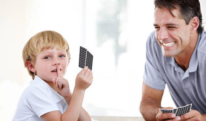 Play with your child 5 math games to increase his child's thinking ability
