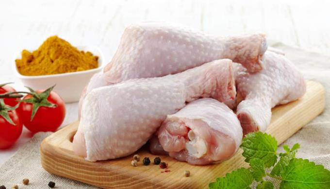 Těhotné ženy, které jedí kuře, ovlivňují "malého chlapce" dítěte?