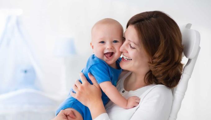 A baba bőrének hámlása: okai és javítási módjai