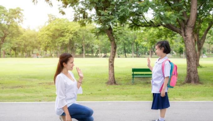 Syndrom separační úzkosti u dětí: Matka rozumí, dítě je šťastné, rodina je šťastná