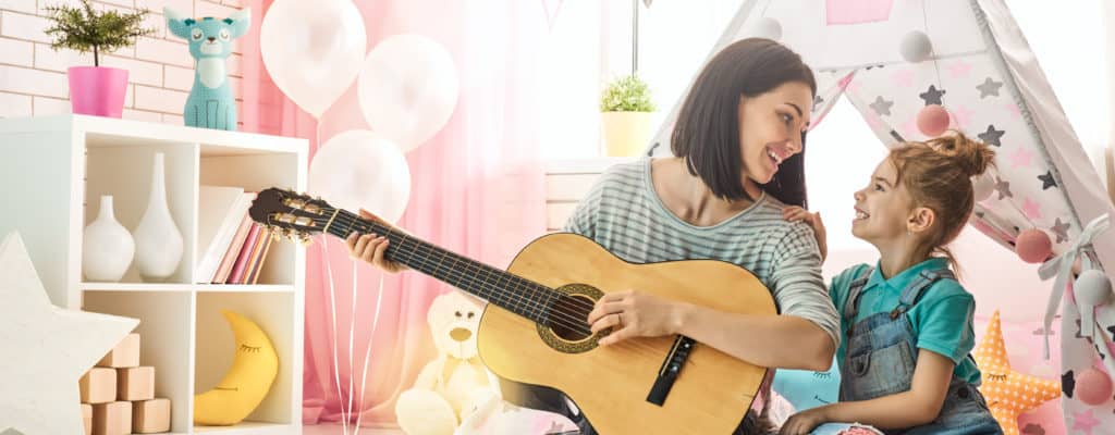 Jak pomoci pěstovat lásku vašeho dítěte k hudbě