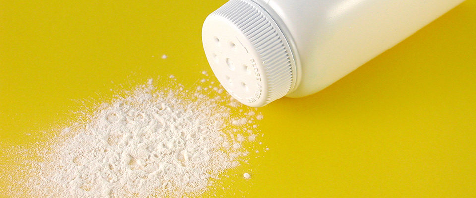 Use baby powder correctly so that it won't harm your baby