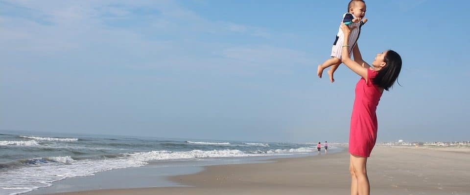 Evita 7 cose che inducono i bambini a odiare le loro madri in modo che i sentimenti della madre siano attaccati