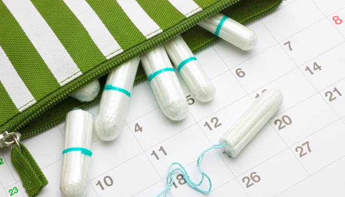 When does my postpartum menstrual cycle return?
