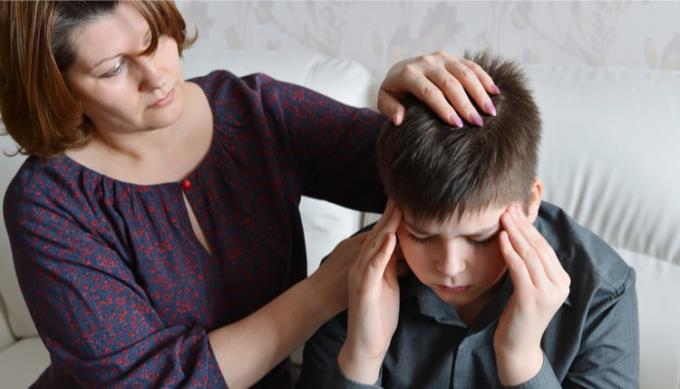 Bolest hlavy u dětí: Co způsobuje?