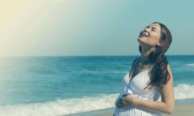 10 způsobů, jak odstranit stres během těhotenství, které těhotné ženy potřebují vědět