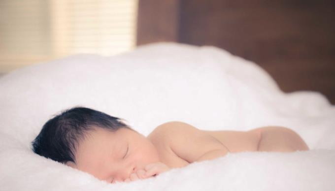 모유 수유시 아기에게주는 11 가지 혜택