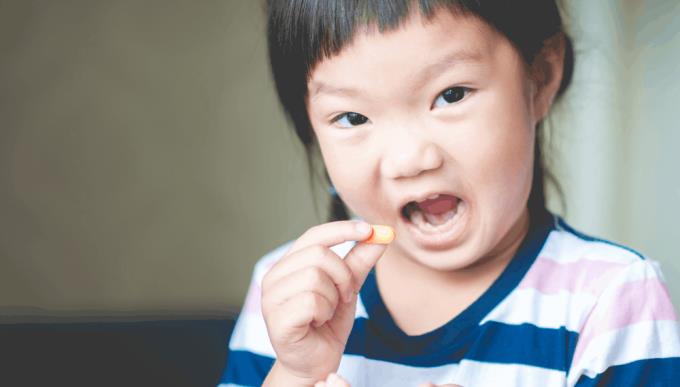 Panadol a aspirin: Rodiče musí být opatrní, když ho dávají svým dětem