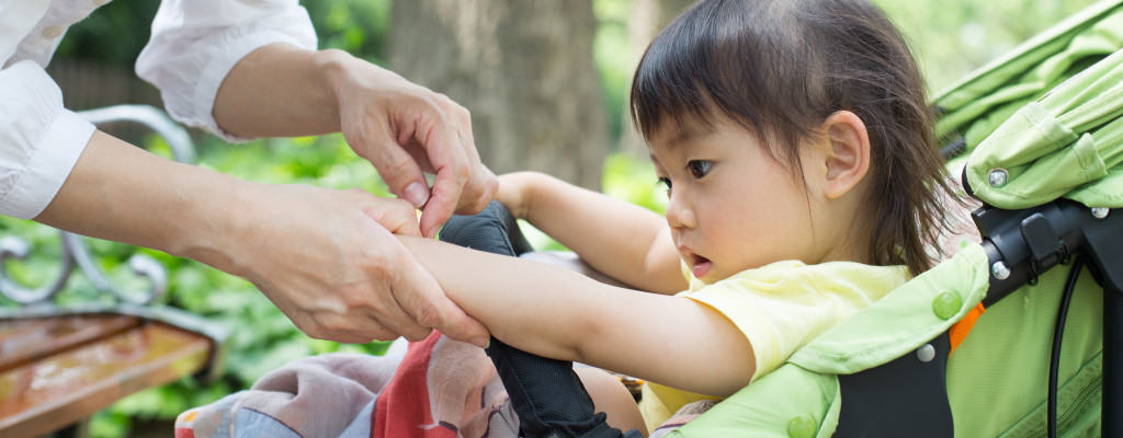 Cuéntele a mamá 4 formas de proteger a su bebé de las picaduras de mosquitos