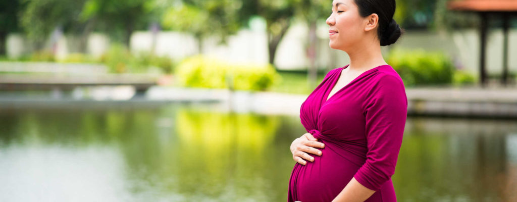 Pomáhá těhotným ženám vyrovnat se s přechodnou ztrátou paměti