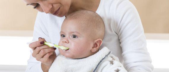 Come usare lo yogurt per i bambini di 6 mesi per stare bene?