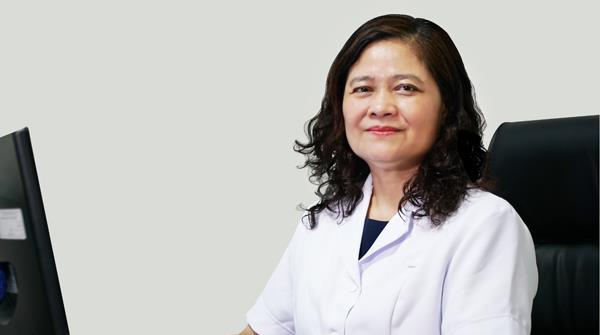 Med Assoc.  Dr. Nguyen Thi Lam "kurerer" melkintoleranse hos barn