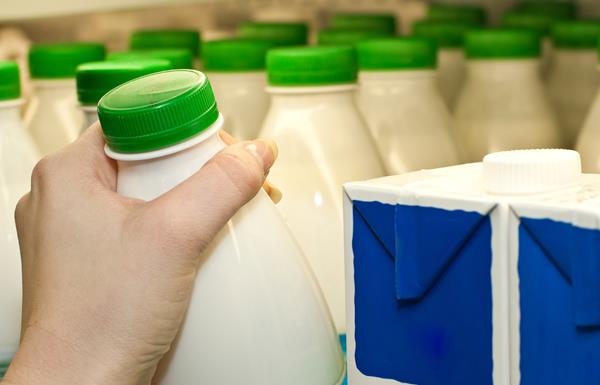 Forlat konseptet med pasteurisert melk, forvirret over å velge melk til babyen din!