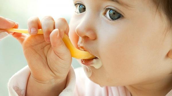 Il menu delle pappe per ogni fase che la mamma ha bisogno di sapere