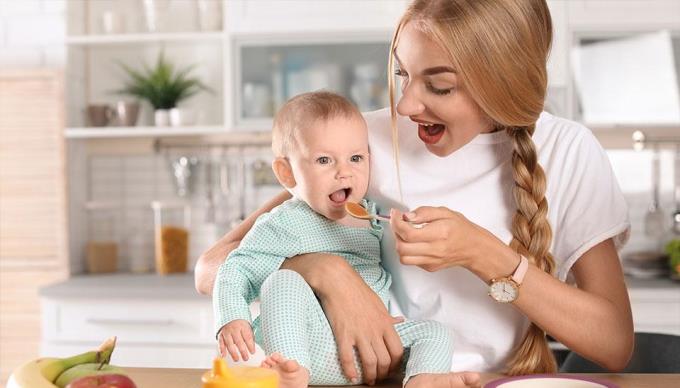 3 things mothers need to avoid while taking care of children
