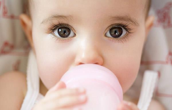 How to make baby eyelashes long and curvy like an angel?