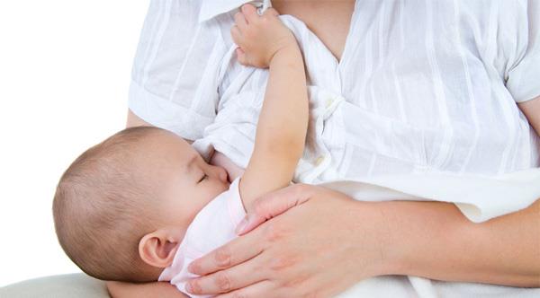 10 notes on how to breastfeed your baby at night, update it now!